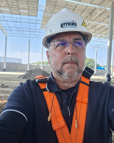 STORY (1080 x 1350 px) (5)